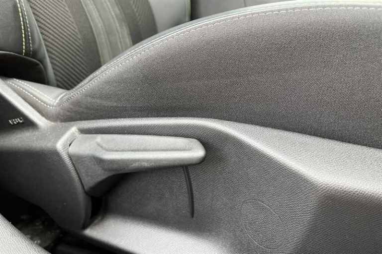 2023 Peugeot 408 1.2 PureTech GT Fastback 5dr Petrol EAT Euro 6 (s/s) (130 ps) Hatchback Petrol A...