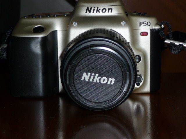 NIKON F50 35mm FILM CAMERA