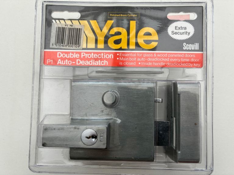 Yale Double Protection Auto-Deadlatch – New in Packaging