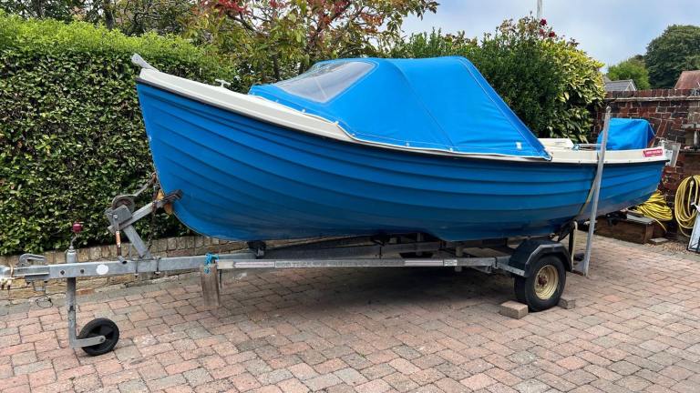 Fishing Boat Orkney Fastliner 16 with Trailer  and 9.8 Tohatsu Engine