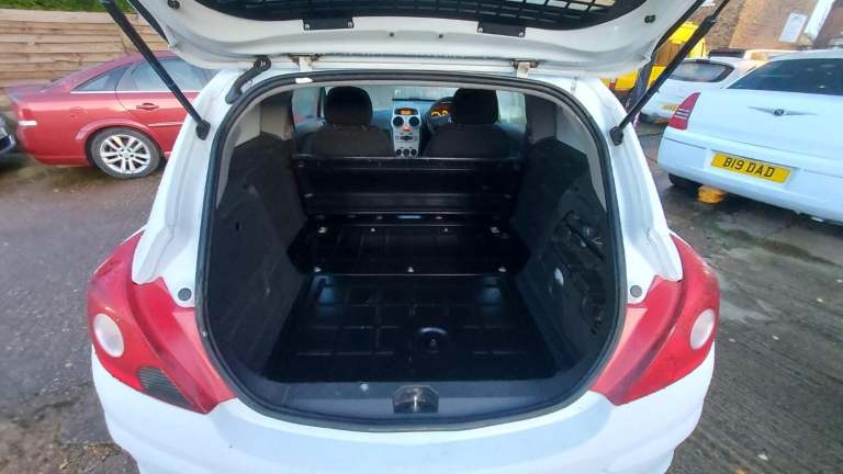 VAUXHALL CORSA 1.3 CDTi 16v 2009