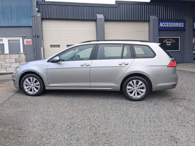 Volkswagen, GOLF, Estate, 2015, Manual, 1968 (cc), 5 doors