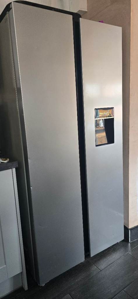 Fridgemaster American Style Fridge Freezer – Good Condition