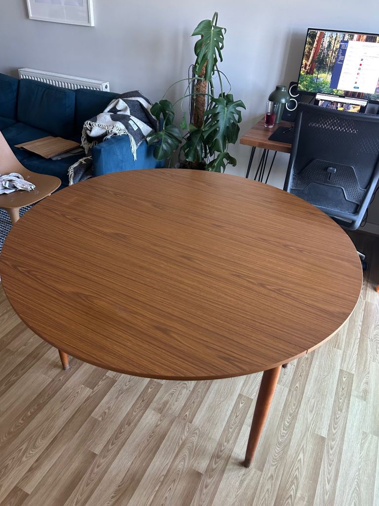Mid century G plan drop table - 4ft diameter 