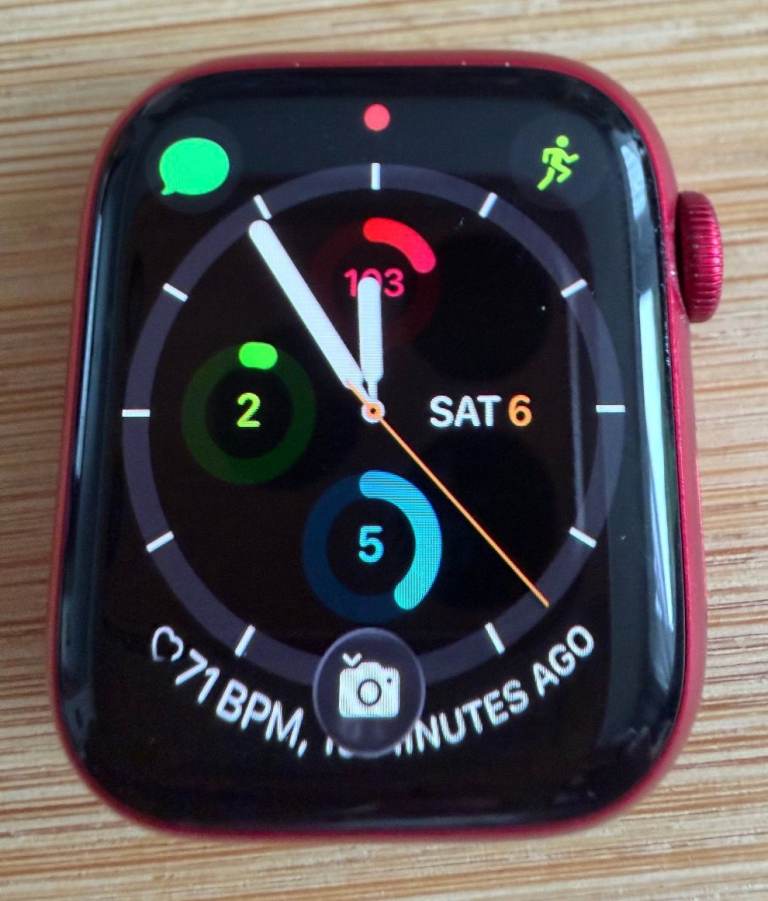Apple watch series 9 - 41mm Red S/M GPS