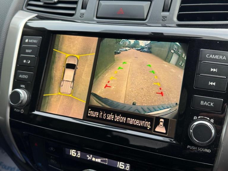 2020 Nissan Navara 2.3 dCi Tekna Auto 4WD Euro 6 4dr PICK UP Diesel Automatic