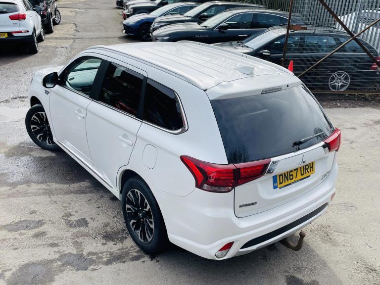 2017 Mitsubishi Outlander 2.0 PHEV Juro 5dr Auto ESTATE PETROL/ELECTRIC Automatic