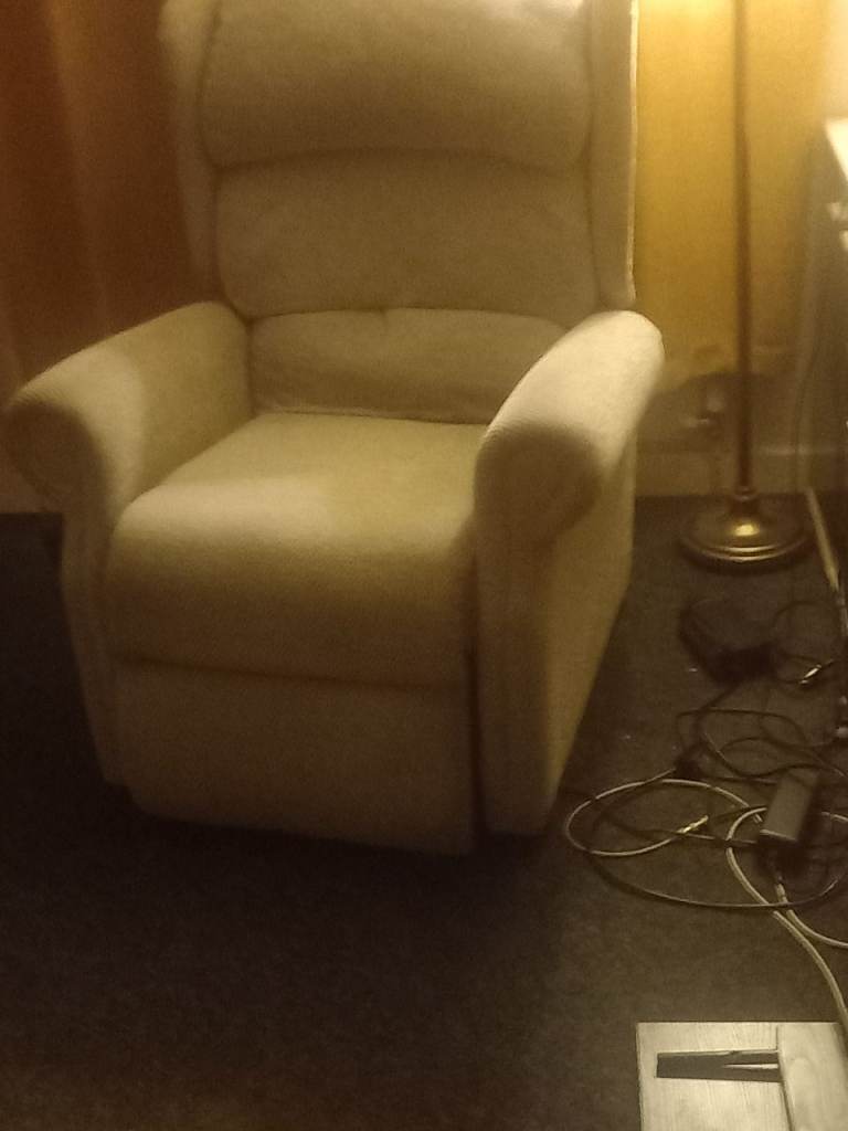 Recliner chair near new
