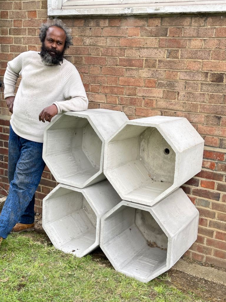 Gmtrx 540 mm x 540 mm concrete Elongated octagonal prism