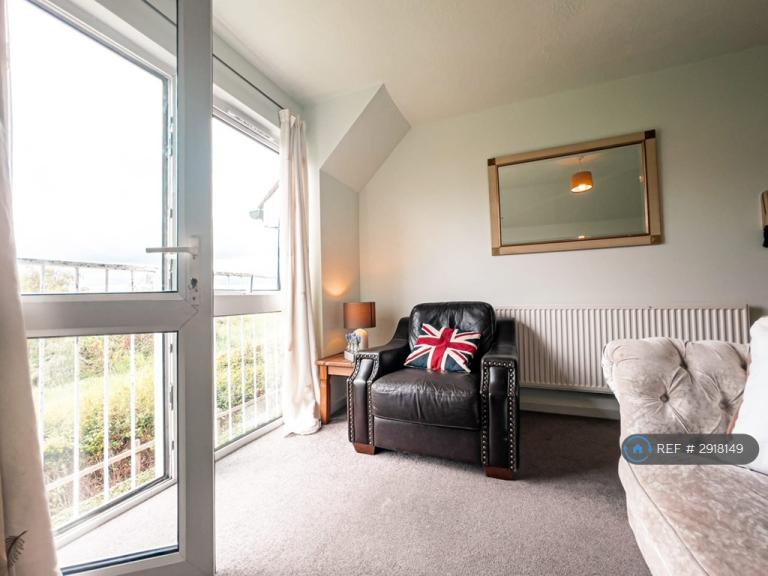 2 bedroom flat in Abbeywater Court, Southampton, SO19 (2 bed) (#2918149)