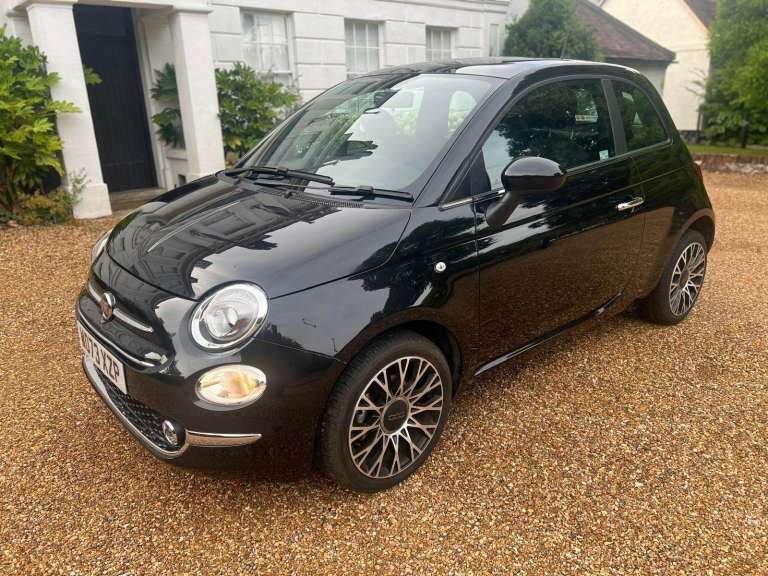 Fiat 500 MHEV 2024 Top hybrid-Excellent condition car