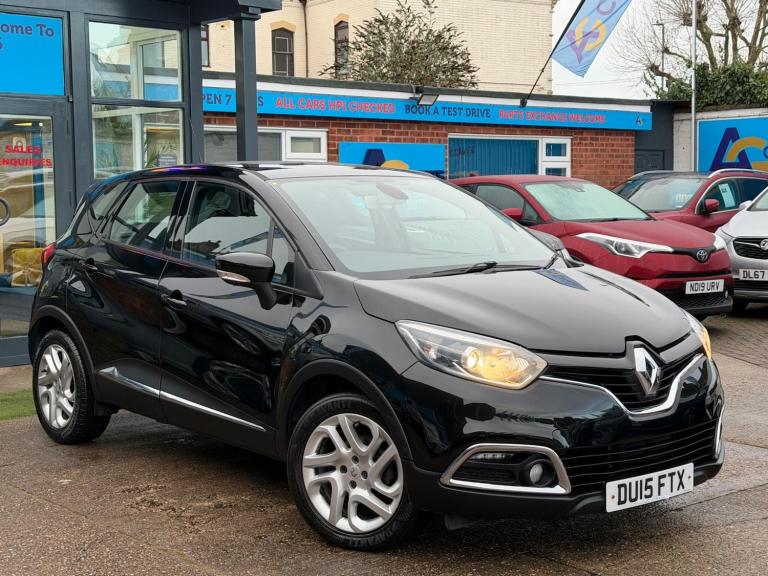 2015 Renault Captur 1.5 dCi ENERGY Dynamique MediaNav SUV 5dr Diesel Manual Euro 5 (s/s) (90 ps H...