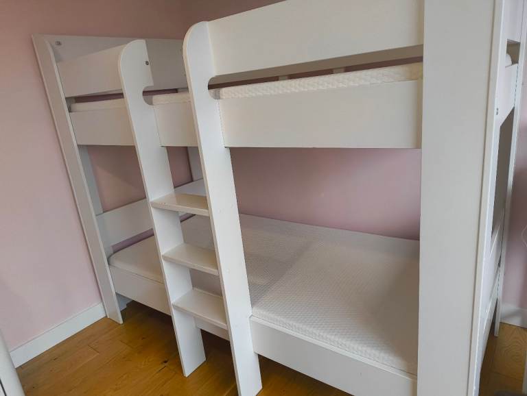 Kids bunk bed 