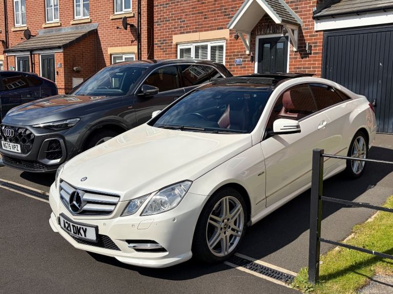 Mercedes-Benz, E CLASS, Coupe, 2012, Semi-Auto, 2987 (cc), 2 doors