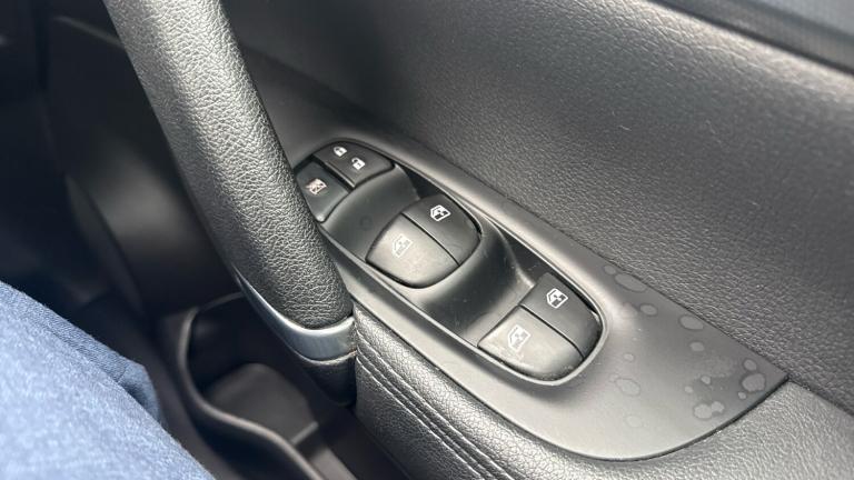 2021 Nissan Qashqai 1.3 DiG-T N-Motion 5dr Petrol Hatchback Hatchback Petrol Manual