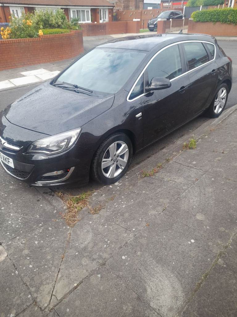 Vauxhall, ASTRA, Hatchback, 2013, Manual, 1686 (cc), 5 doors