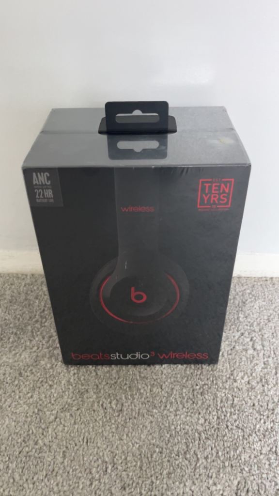 Brand New Sealed: Apple Beats Studio3 Wireless Noise Cancelling Over Ear Headphones