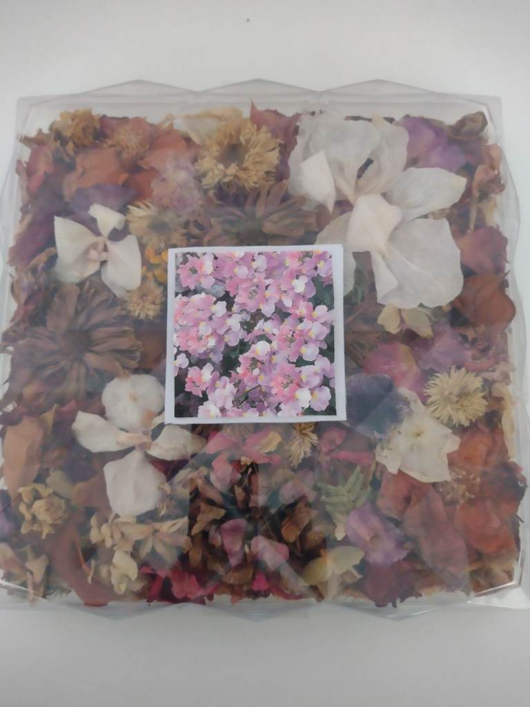 5 Natural Flower Wedding Table Displays. Beautiful & Bespoke all different @ just £15, see details