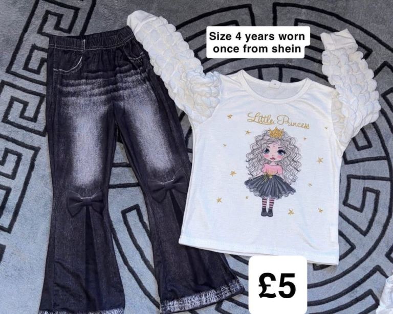 Girls outfit size 4 years