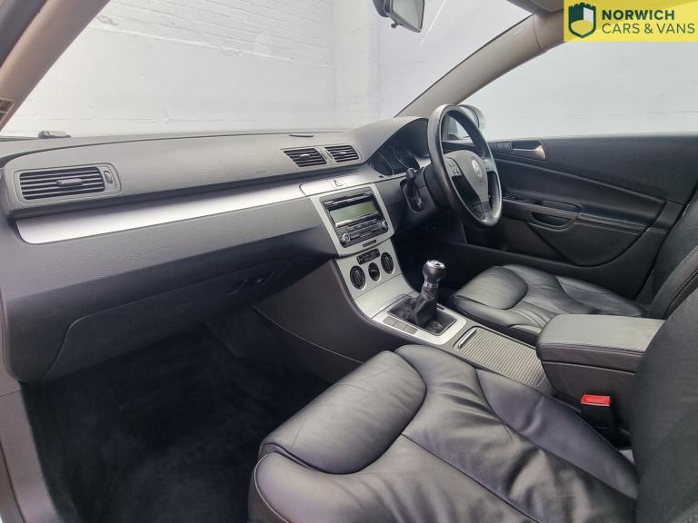 VOLKSWAGEN PASSAT 2.0 TDI Highline Plus 2009