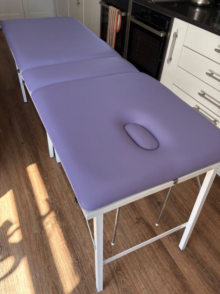 Portable massage table for sale 