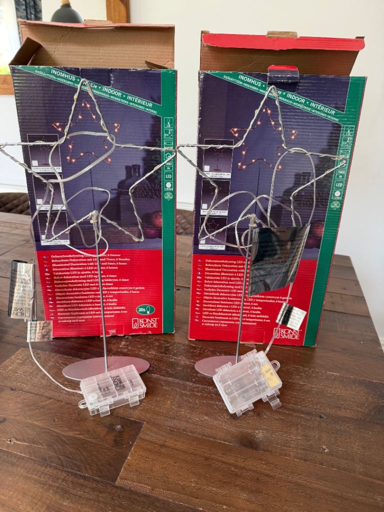 Konstsmide 2 x Metal star decorative lights copper coloured New with box 40cm battery operated