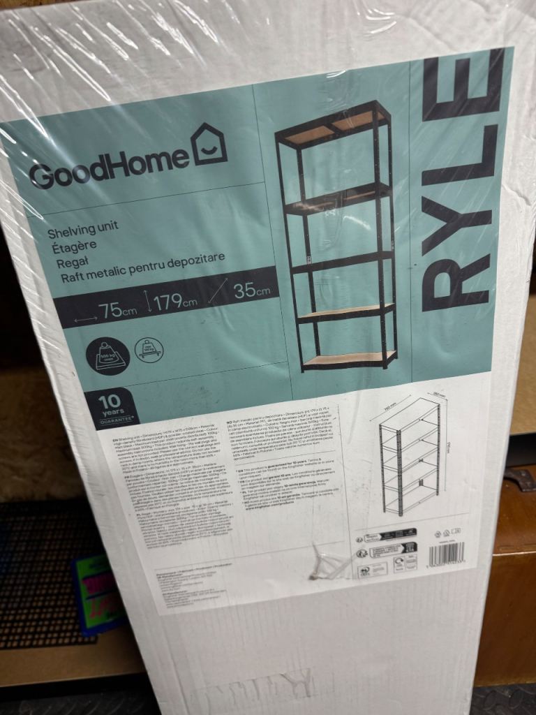 Garage shelving units 