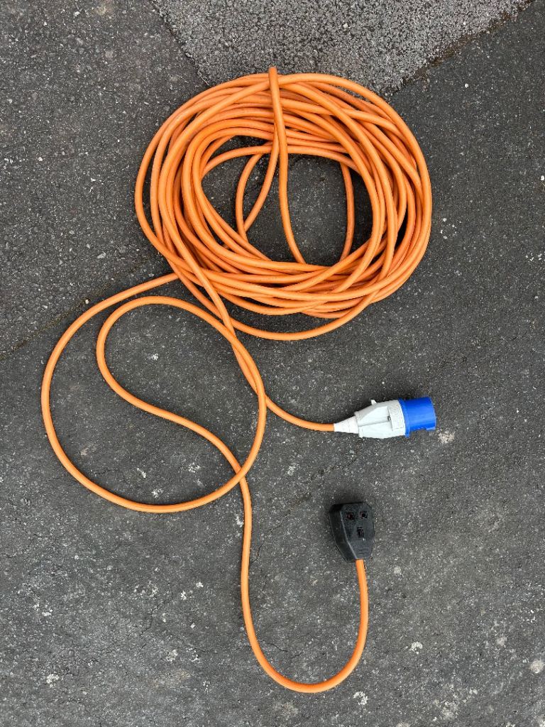 Electric heavy duty hook up camping cable 