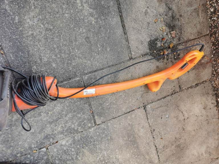 Grass Strimmer