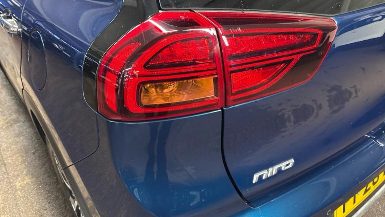 2020 Kia Niro 1.6 GDi Hybrid 2 5dr DCT Hybrid Estate Estate Hybrid Automatic