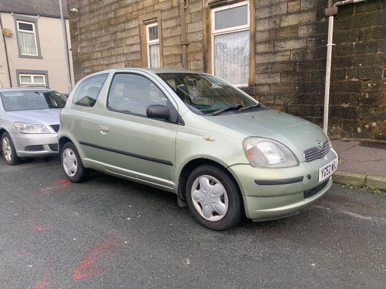Toyota Yaris 1.3 petrol Auto