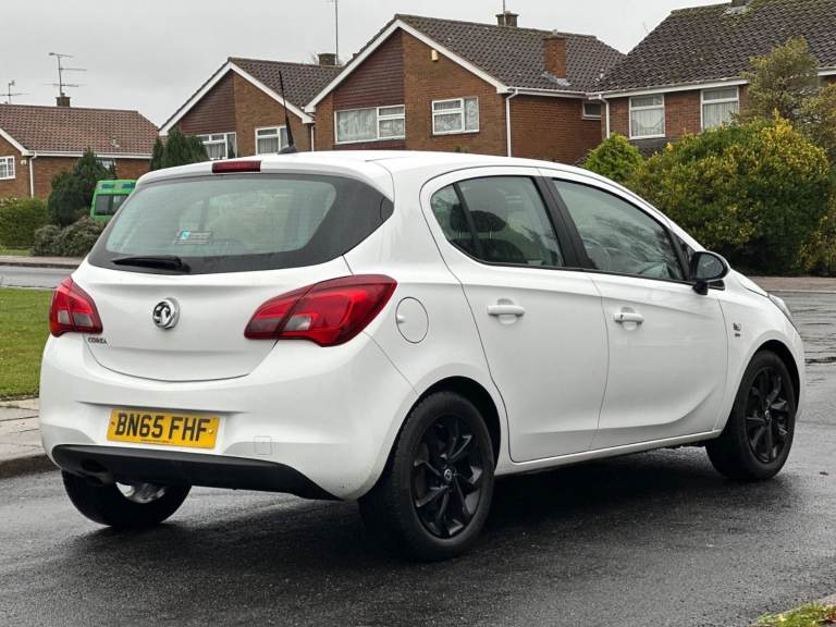 VAUXHALL CORSA 1.4 PETROL SRI 2015 LOW MILEAGE 59,000 LONG MOT HISTORY 5DR MANUAL