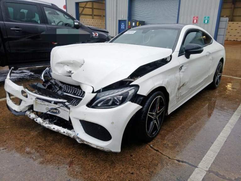 BREAKING MERCEDES C CLASS 2.1 DIESEL 2017 STOCK NUMBER YY43
