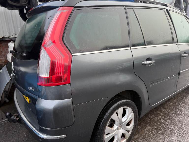 Breaking spare parts Citroën c4 grand piccaso 