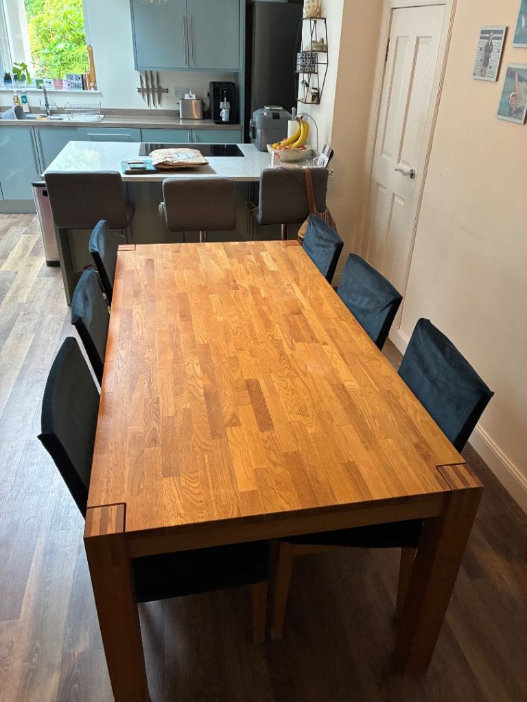 Solid wood 8 seater table