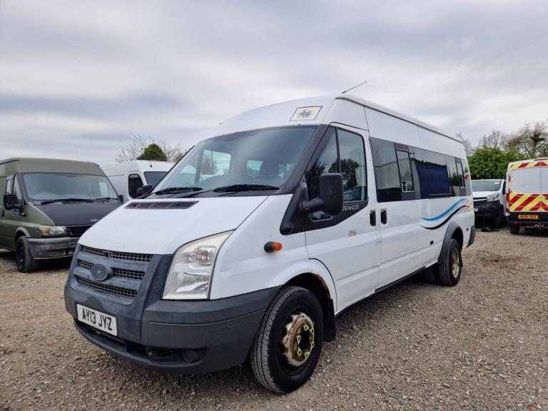 2013 Ford Transit Medium Roof 17 Seater TDCi 135ps NA Diesel Manual