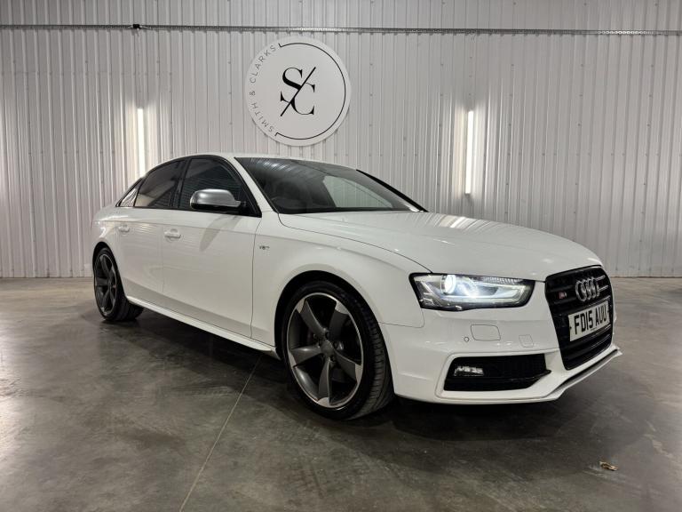 AUDI S4 3.0 TFSI V6 2015