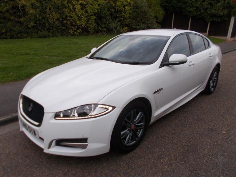 2015 Jaguar XF 2.2d R-Sport Auto Euro 5 (s/s) 4dr SALOON Diesel Automatic
