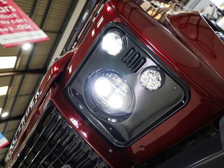 2014 Land Rover Defender XS Utility Wagon TDCi [2.2] PANEL VAN DIESEL Manual