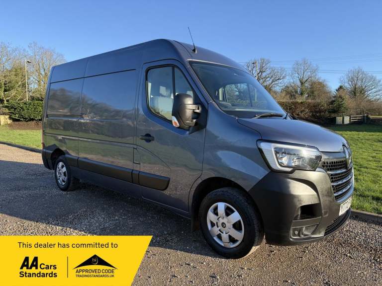 2023 Renault Master 2.3 dCi ENERGY 35 Business+ FWD MWB Medium Roof Euro 6 (s/s) 5dr PANEL VAN Di...