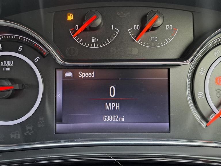 2014 Vauxhall Insignia 2.0 CDTi ecoFLEX Tech Line Sports Tourer Euro 5 (s/s) 5dr ESTATE Diesel Ma...