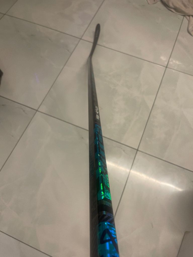 Bauer twitch hockey stick 