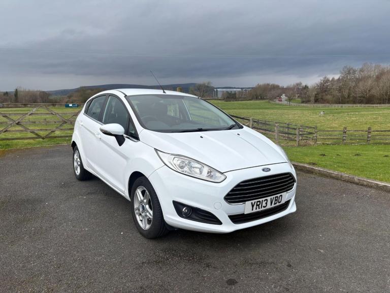 2013 Ford Fiesta 1.25 Zetec Euro 5 5dr HATCHBACK Petrol Manual