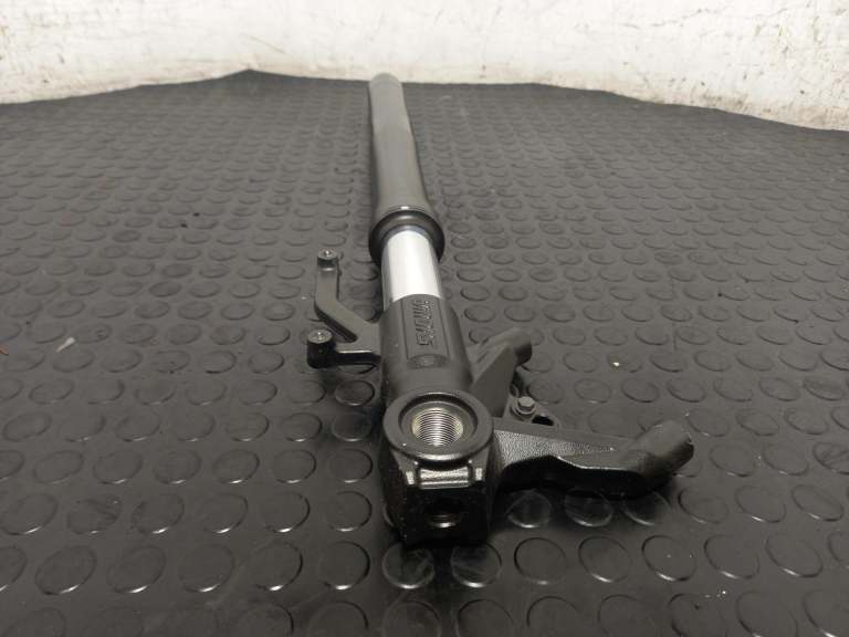 2024 Kawasaki Zx6 R Front Fork Left 440711598