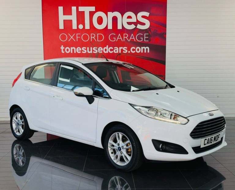 2016 Ford Fiesta 1.6 Zetec Hatchback 5dr Petrol Powershift Euro 6 (105 ps) Hatchback Petrol Autom...