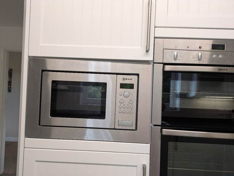 Neff H53W60N0GB Built-in Microwave Oven - Good Condition