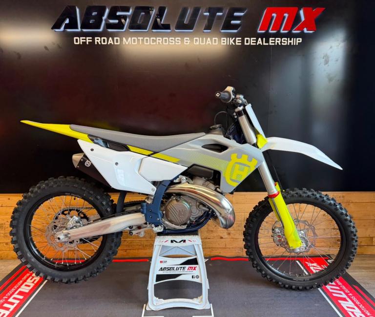 NEW 2024 HUSQVARNA TC250