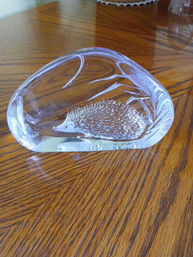 Hedgehog paperweight