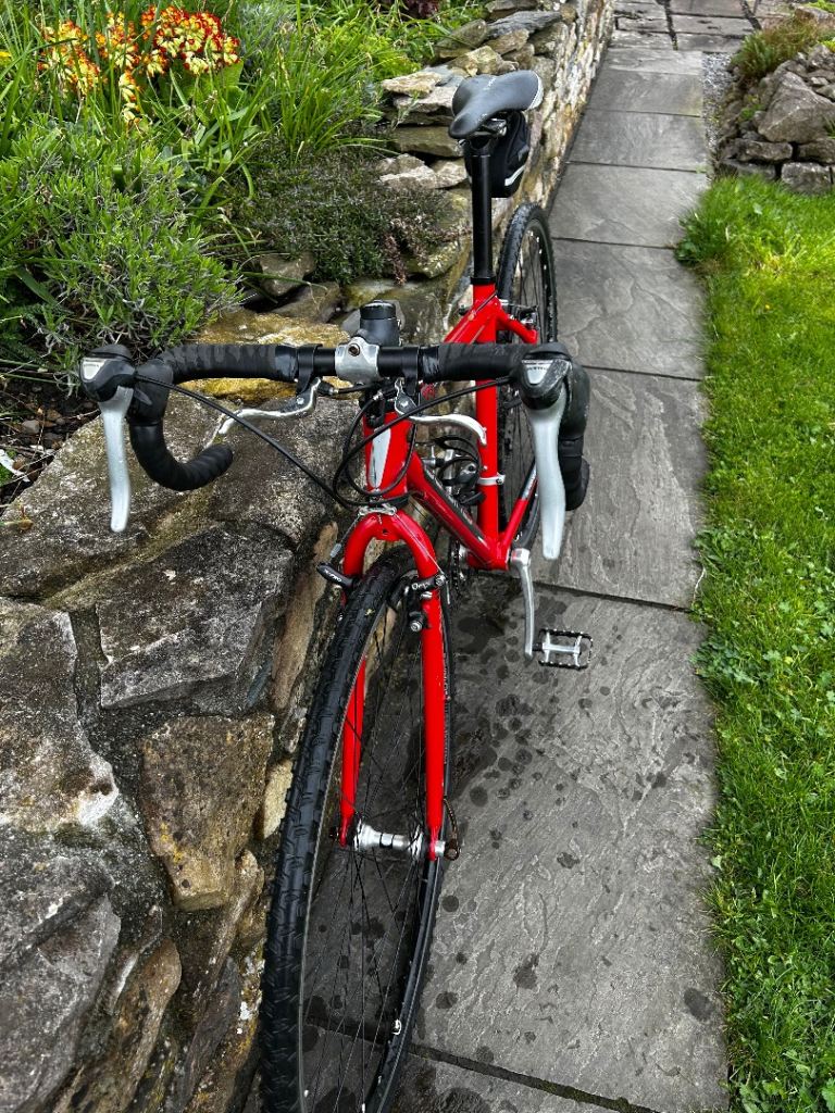 Islabike Luath 700s Road Bike - Good Condition Red Cyclocross
