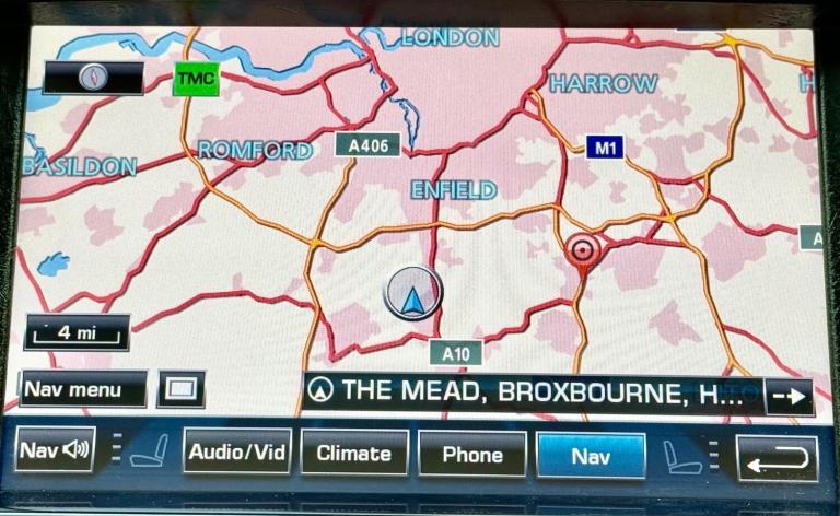 2010 Jaguar XJ 5.0 V8 Premium Luxury Auto Euro 5 4dr (LWB) SALOON Petrol Automatic